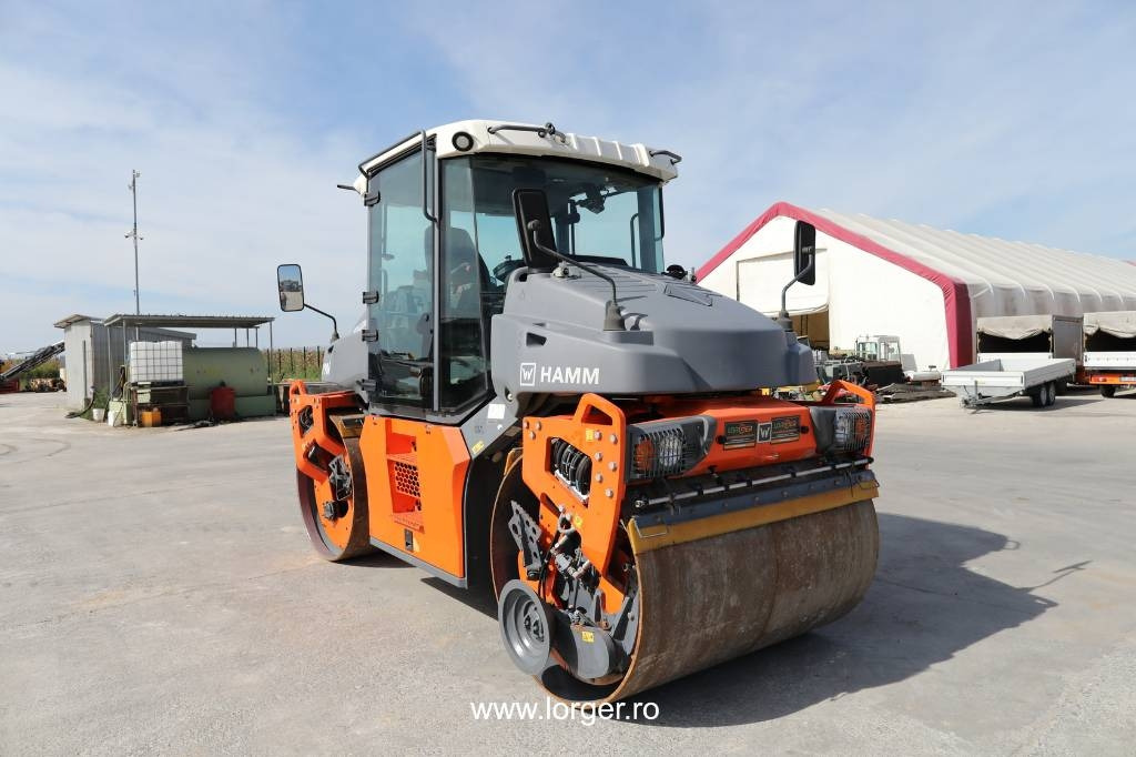Hamm DV+ 90i VO-S  - Compactador de asfalto: foto 1 Hamm DV+ 90i VO-S  - Compactador de asfalto: foto 1