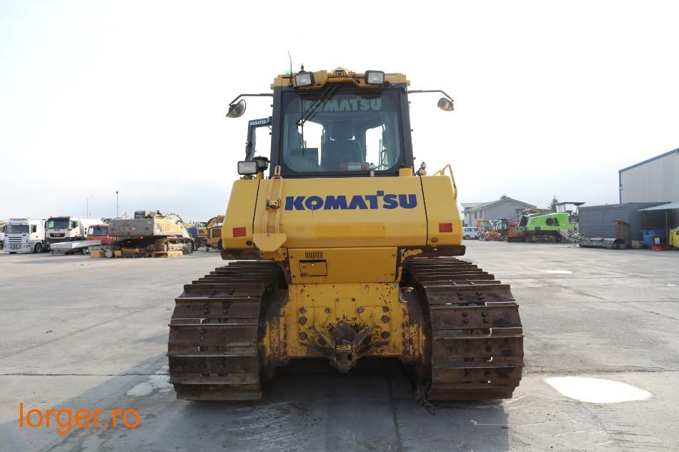 Komatsu D 65 PX-18 - Buldôzer: foto 4 Komatsu D 65 PX-18 - Buldôzer: foto 4