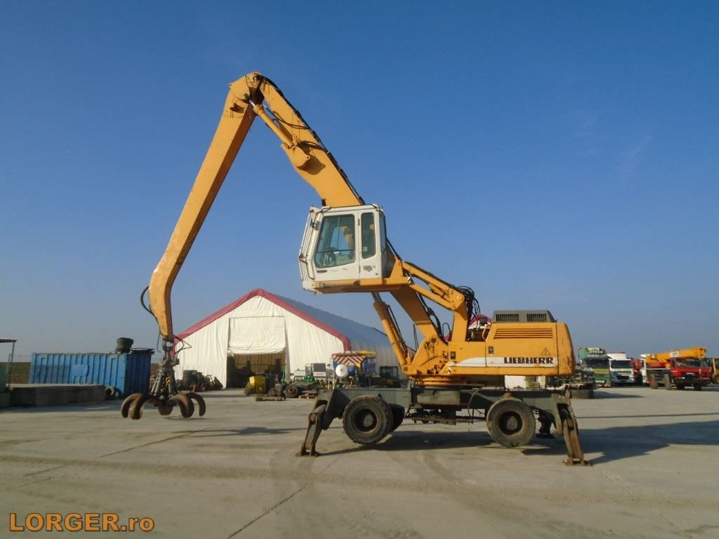 Liebherr A 934 B  - Manipulador de material: foto 2 Liebherr A 934 B  - Manipulador de material: foto 2