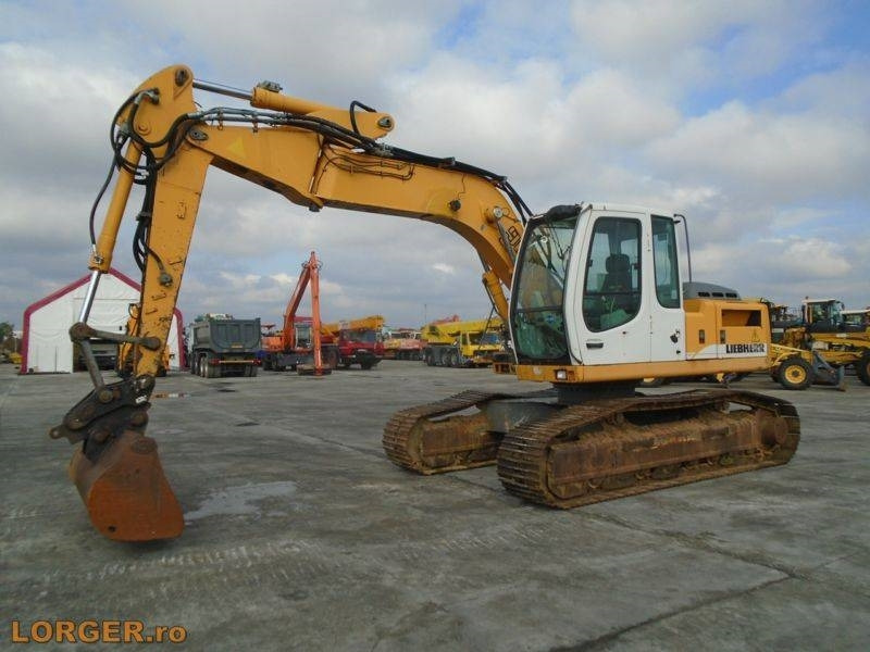 Liebherr R 900 C - Escavadora de rastos: foto 1 Liebherr R 900 C - Escavadora de rastos: foto 1