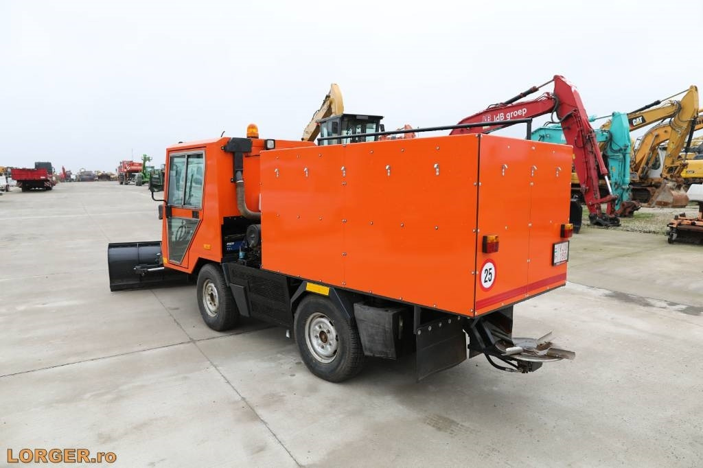 Schoerling FTTV - Veículo limpa-neves: foto 2 Schoerling FTTV - Veículo limpa-neves: foto 2