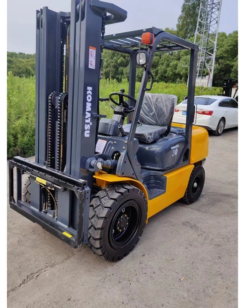 2022 Komatsu FD30-14 - Empilhadeira: foto 2 2022 Komatsu FD30-14 - Empilhadeira: foto 2