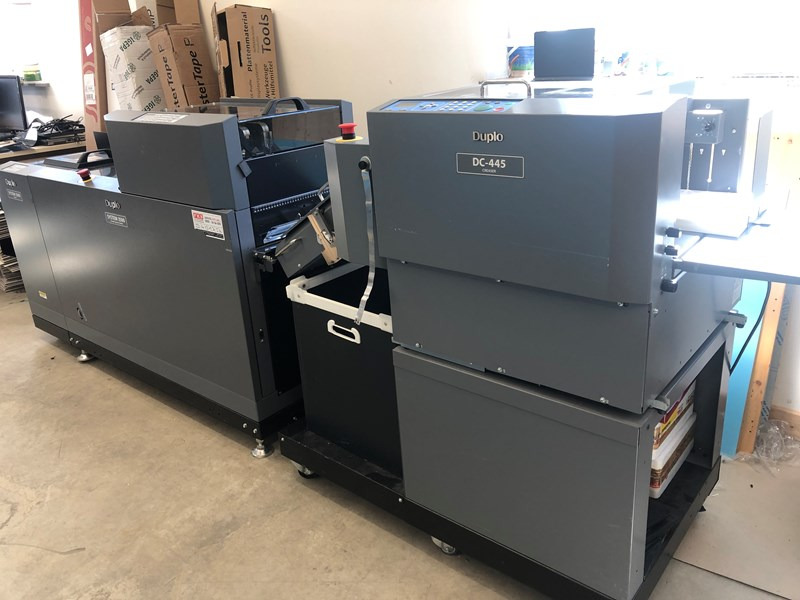 Duplo System 3500 | DC-445 | 2016 - Máquina de impressão: foto 1 Duplo System 3500 | DC-445 | 2016 - Máquina de impressão: foto 1
