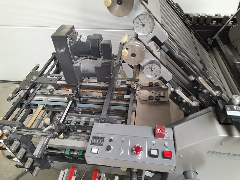 Máquina de dobrar papel Horizon AFC-504 AKT | folder | 4 | 2001: foto 14