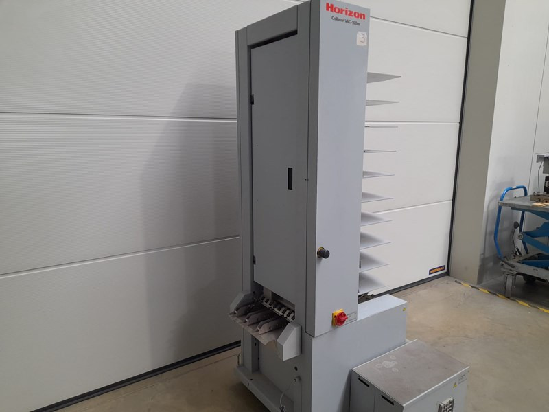Horizon | VAC-100 m | collator | 10 stations | 2009 - Máquina de impressão: foto 3 Horizon | VAC-100 m | collator | 10 stations | 2009 - Máquina de impressão: foto 3