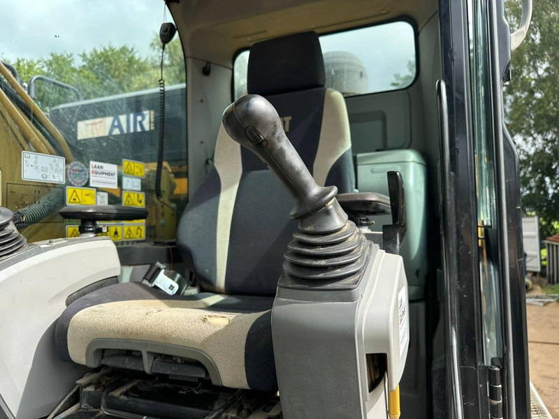 Escavadora de rastos Cat 320 EL: foto 13