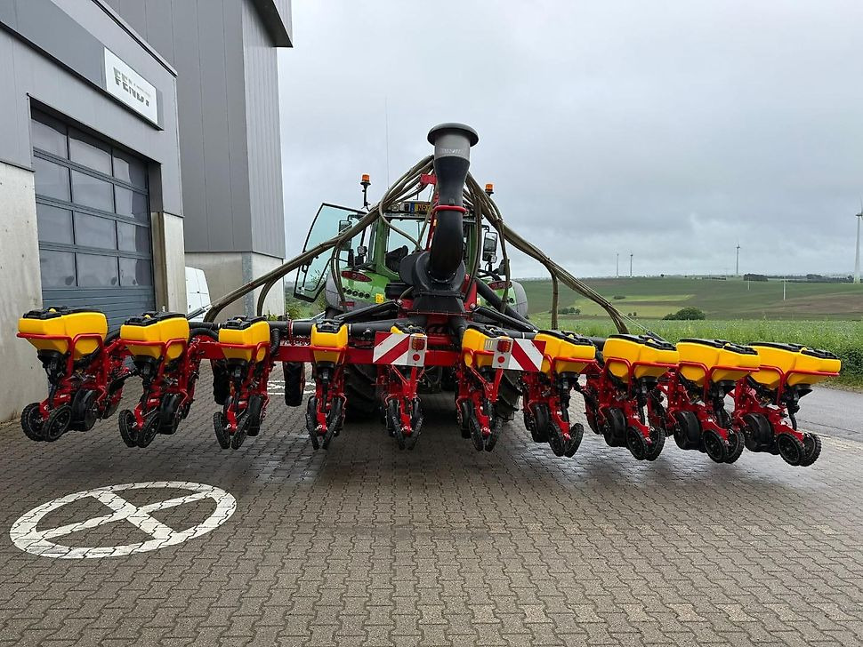 J.Reiff Sarl
Herr Stefan Neukirch - 77 Z.I in den - Semeadora de precisão: foto 1 J.Reiff Sarl
Herr Stefan Neukirch - 77 Z.I in den - Semeadora de precisão: foto 1