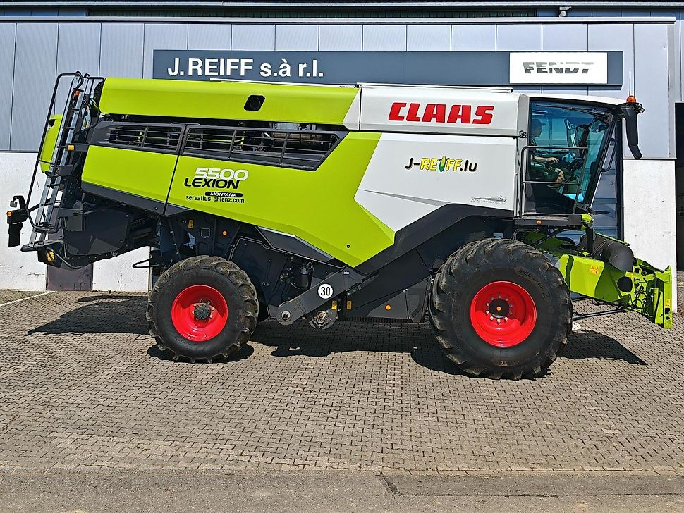 J.Reiff Sarl
Herr Stefan Neukirch - 77 Z.I in den - Ceifeira debulhadora: foto 2 J.Reiff Sarl
Herr Stefan Neukirch - 77 Z.I in den - Ceifeira debulhadora: foto 2