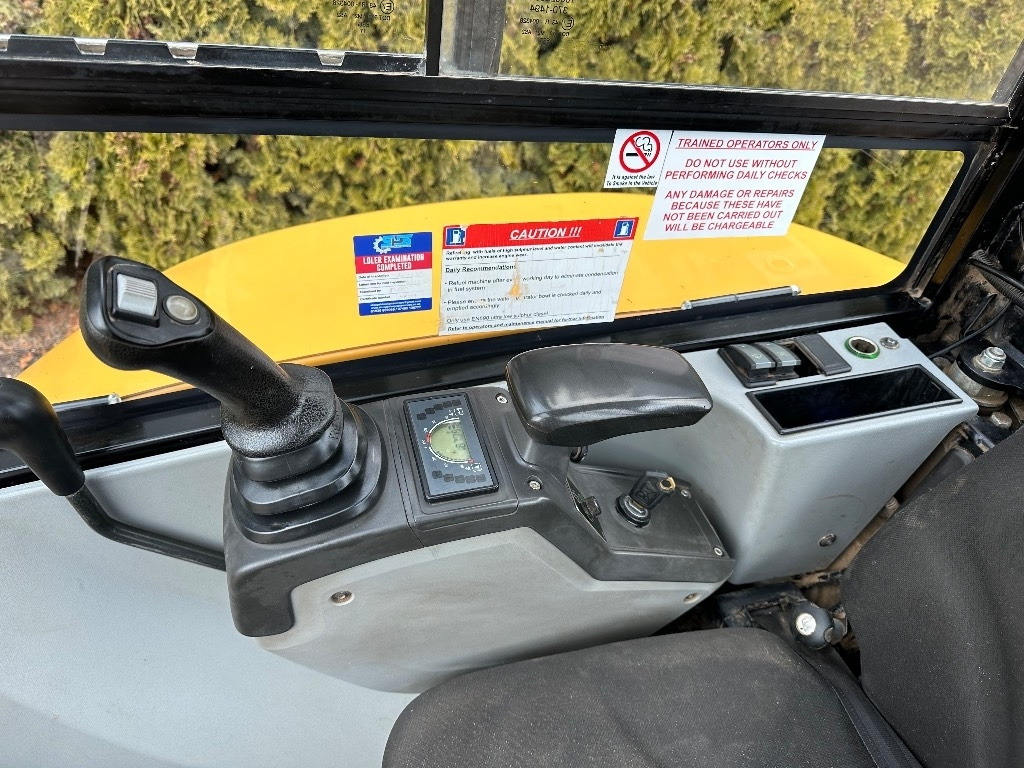 Mini escavadeira CAT 302.7 D CR: foto 22