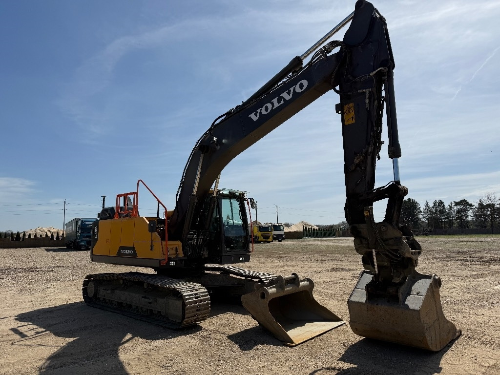 Volvo EC 220 EL - Escavadora de rastos: foto 5 Volvo EC 220 EL - Escavadora de rastos: foto 5