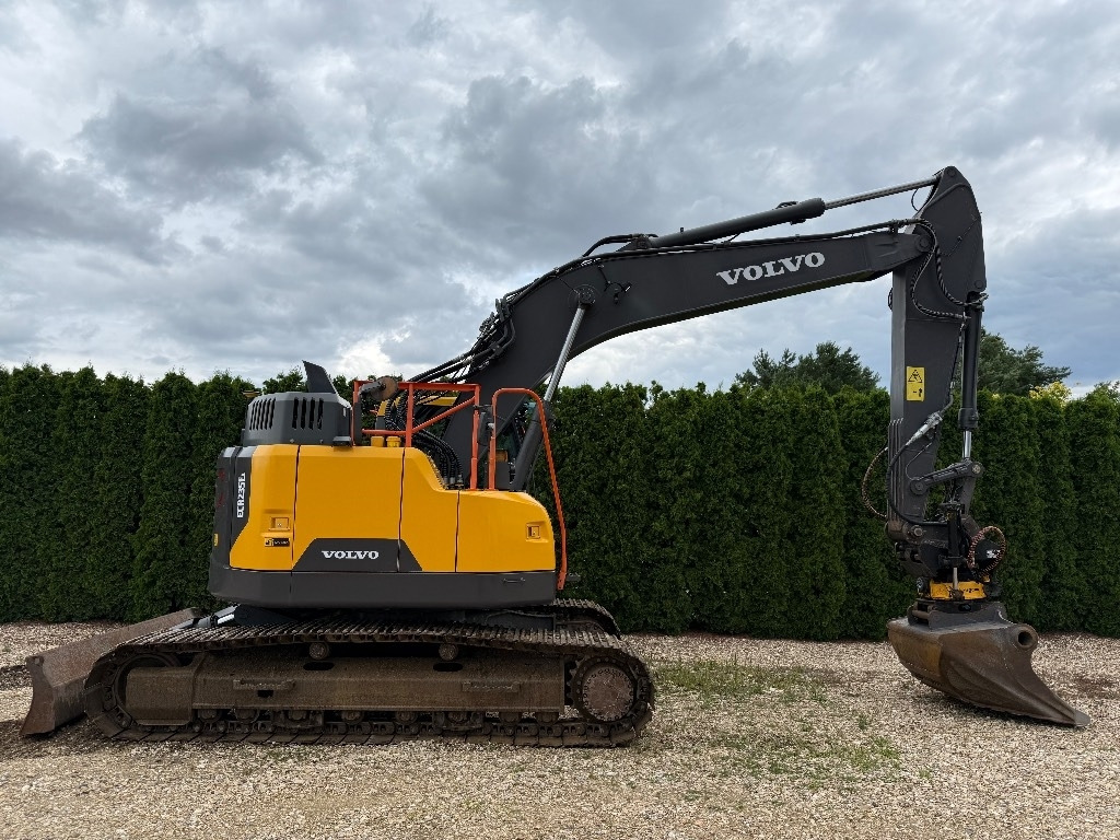 Escavadora de rastos Volvo ECR 235 EL: foto 7