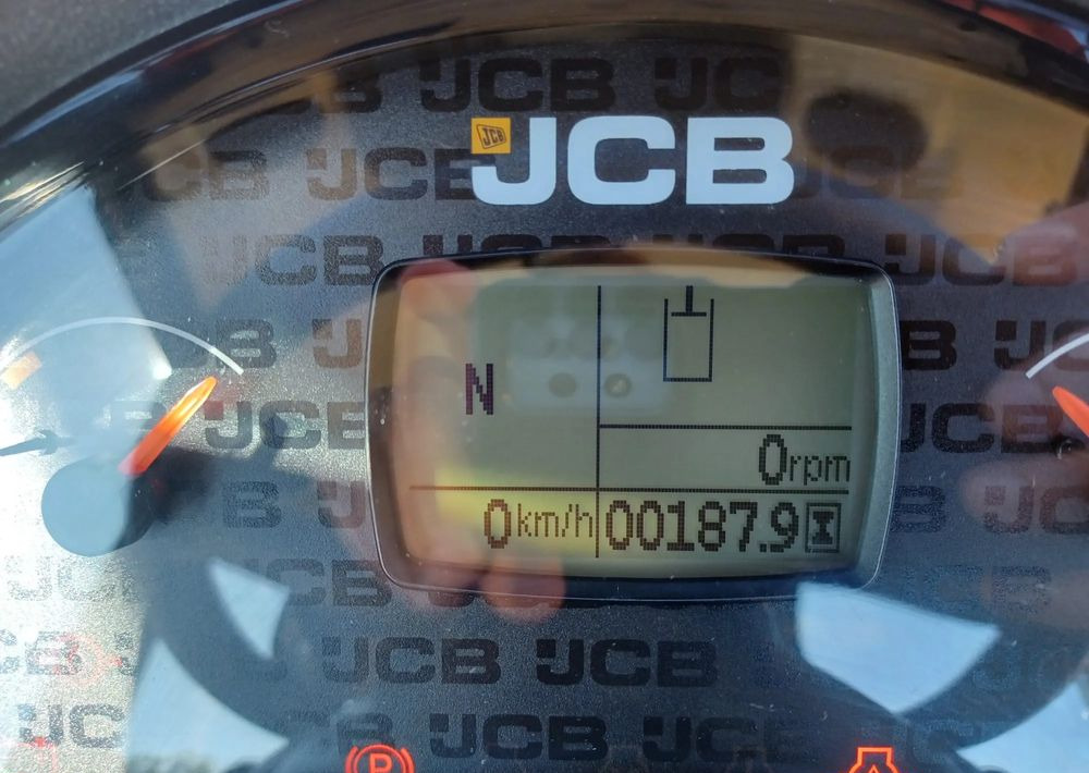 Pá carregadora de rodas JCB 406: foto 14 Pá carregadora de rodas JCB 406: foto 14