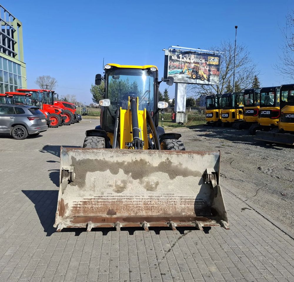 JCB 409 - Escavadeira de rodas: foto 2 JCB 409 - Escavadeira de rodas: foto 2