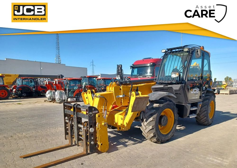 JCB 535-125 - Empilhador telescópico: foto 1 JCB 535-125 - Empilhador telescópico: foto 1