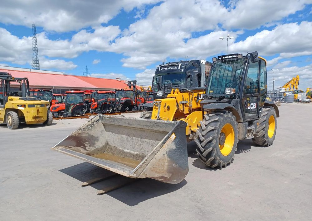 JCB 535-95 - Empilhador telescópico: foto 2 JCB 535-95 - Empilhador telescópico: foto 2
