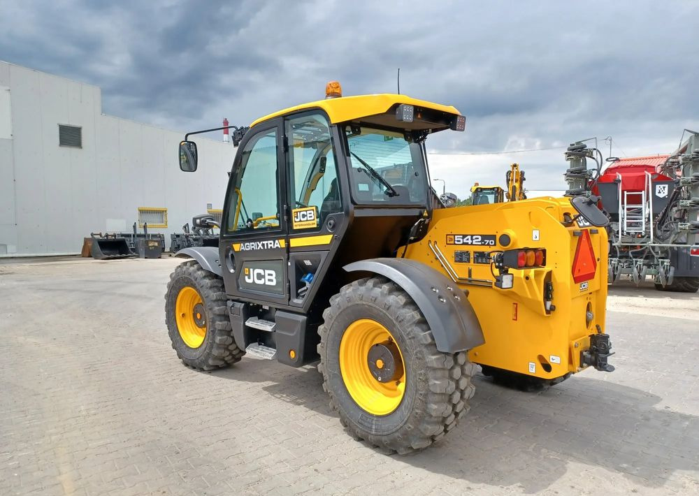 JCB 542-70 Agri Xtra - Empilhador telescópico: foto 4 JCB 542-70 Agri Xtra - Empilhador telescópico: foto 4