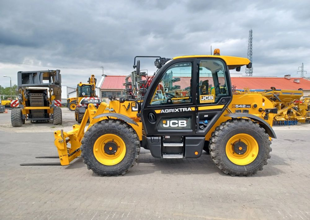 JCB 542-70 Agri Xtra - Empilhador telescópico: foto 3 JCB 542-70 Agri Xtra - Empilhador telescópico: foto 3