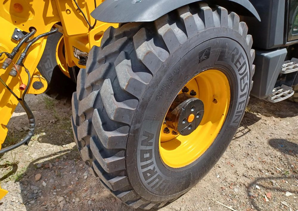 Empilhador telescópico JCB 560-80 Agri Plus: foto 10