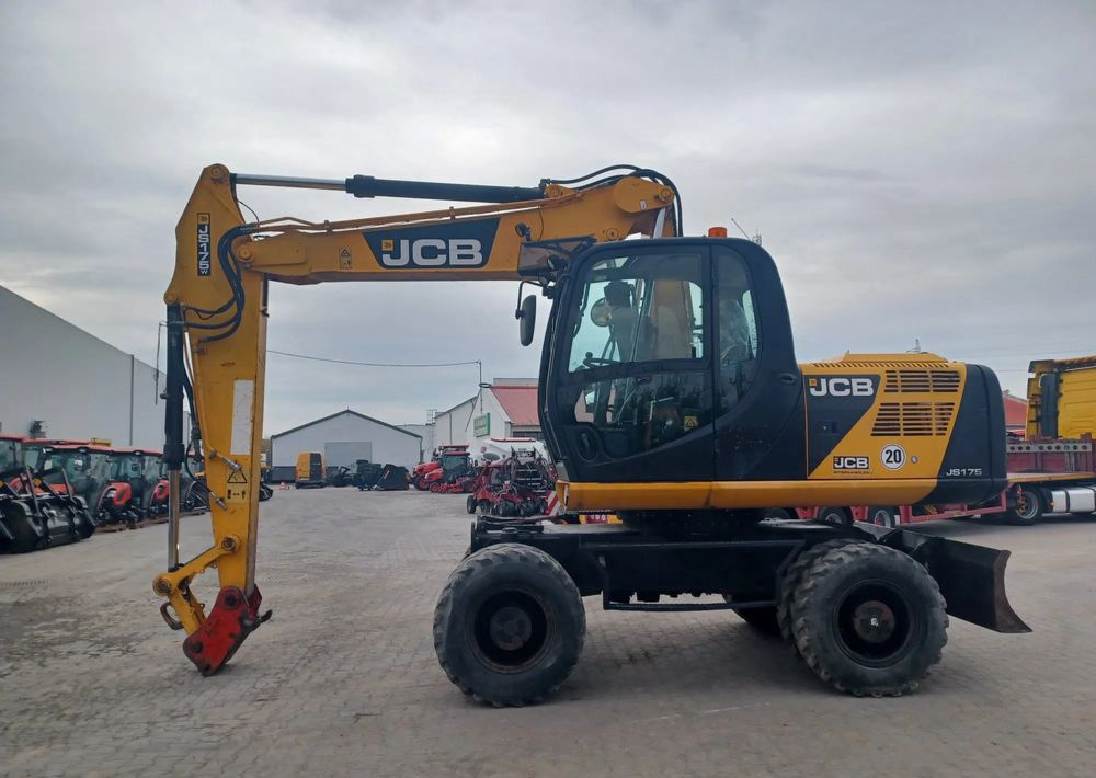 JCB JS175W - Escavadeira de rodas: foto 3 JCB JS175W - Escavadeira de rodas: foto 3