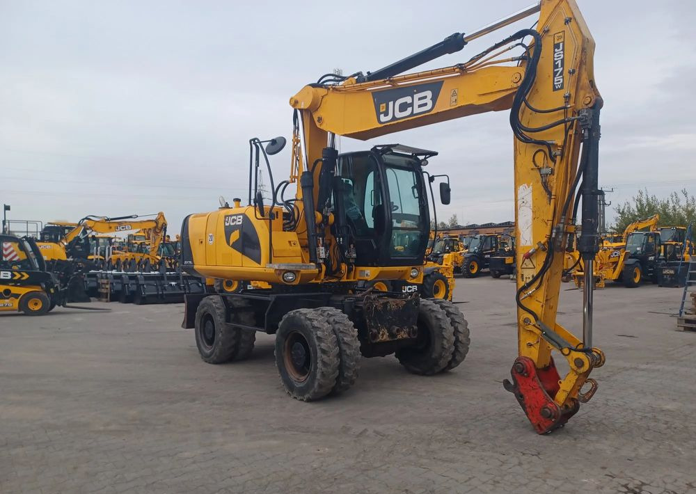 JCB JS175W - Escavadeira de rodas: foto 2 JCB JS175W - Escavadeira de rodas: foto 2
