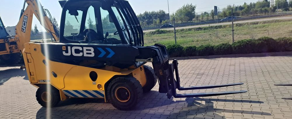 JCB TLT 30-19E - Empilhadeira, Empilhador telescópico: foto 2 JCB TLT 30-19E - Empilhadeira, Empilhador telescópico: foto 2