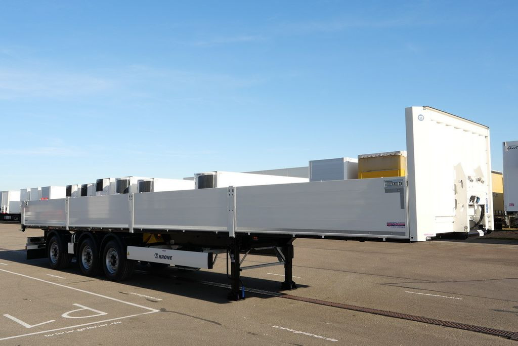 Krone SDP 27/BAUSTOFF/TRIDEC/BPW/RUNGENTASCHEN LIFT - Semi-reboque plataforma/ Caixa aberta: foto 4 Krone SDP 27/BAUSTOFF/TRIDEC/BPW/RUNGENTASCHEN LIFT - Semi-reboque plataforma/ Caixa aberta: foto 4