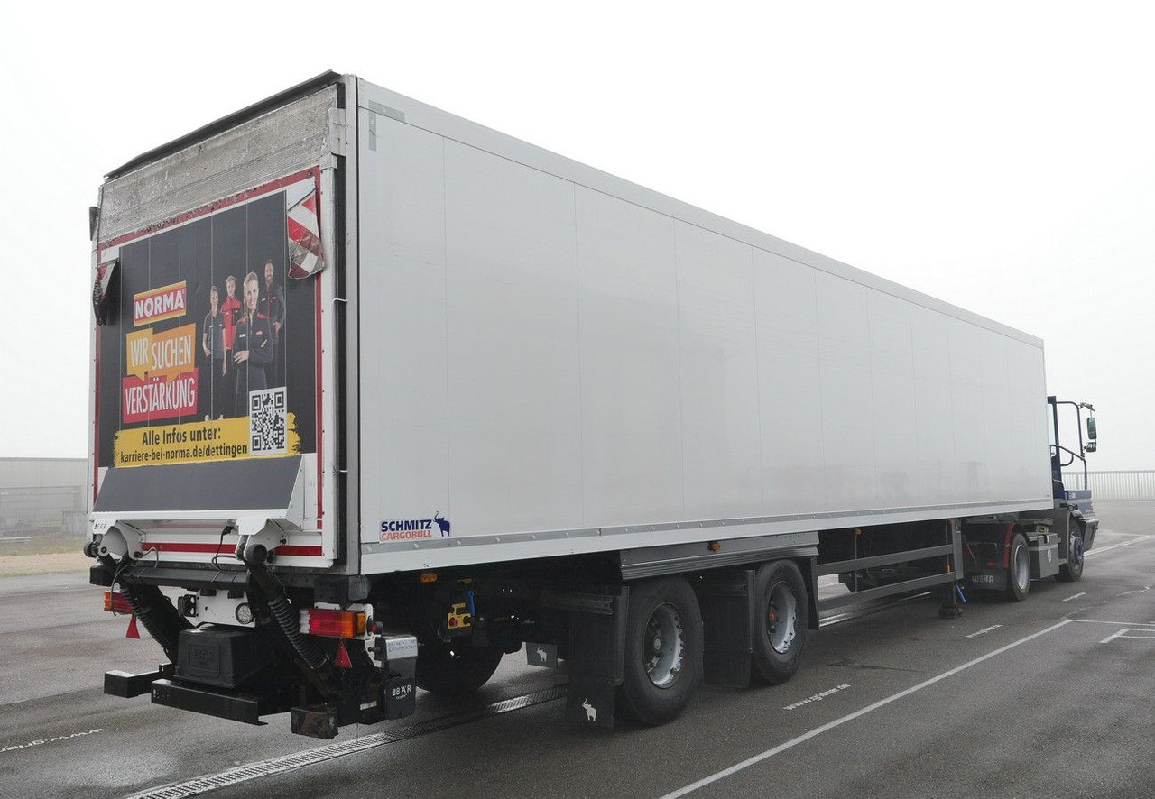 Schmitz Cargobull SKO 20 / LZG LENKACHSE /TK SLX / LBW 2000 kg - Semi-reboque frigorífico: foto 4 Schmitz Cargobull SKO 20 / LZG LENKACHSE /TK SLX / LBW 2000 kg - Semi-reboque frigorífico: foto 4