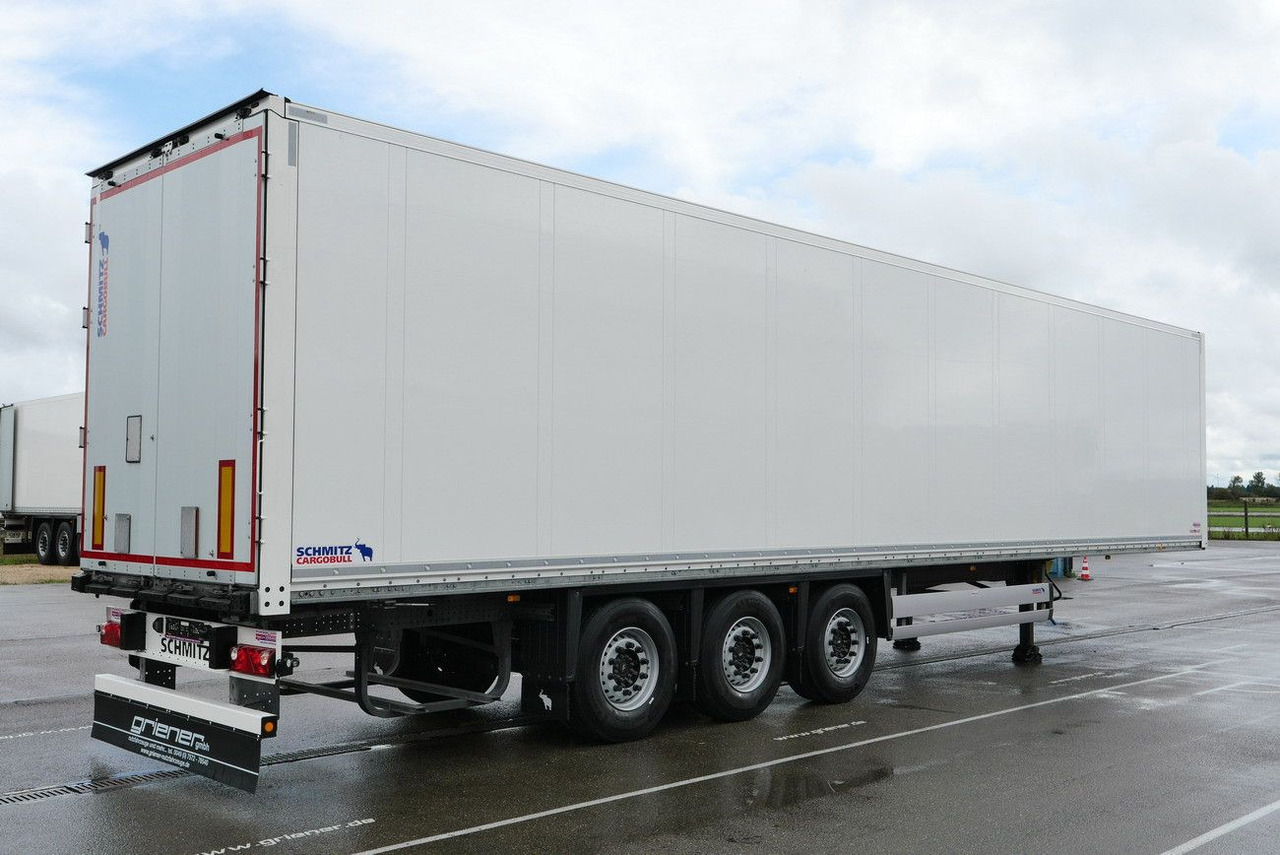 Schmitz Cargobull SKO/SBO 24 ZURRLEISTE / ZURRINGE / LIFTACHSE - Semi-reboque furgão: foto 2 Schmitz Cargobull SKO/SBO 24 ZURRLEISTE / ZURRINGE / LIFTACHSE - Semi-reboque furgão: foto 2