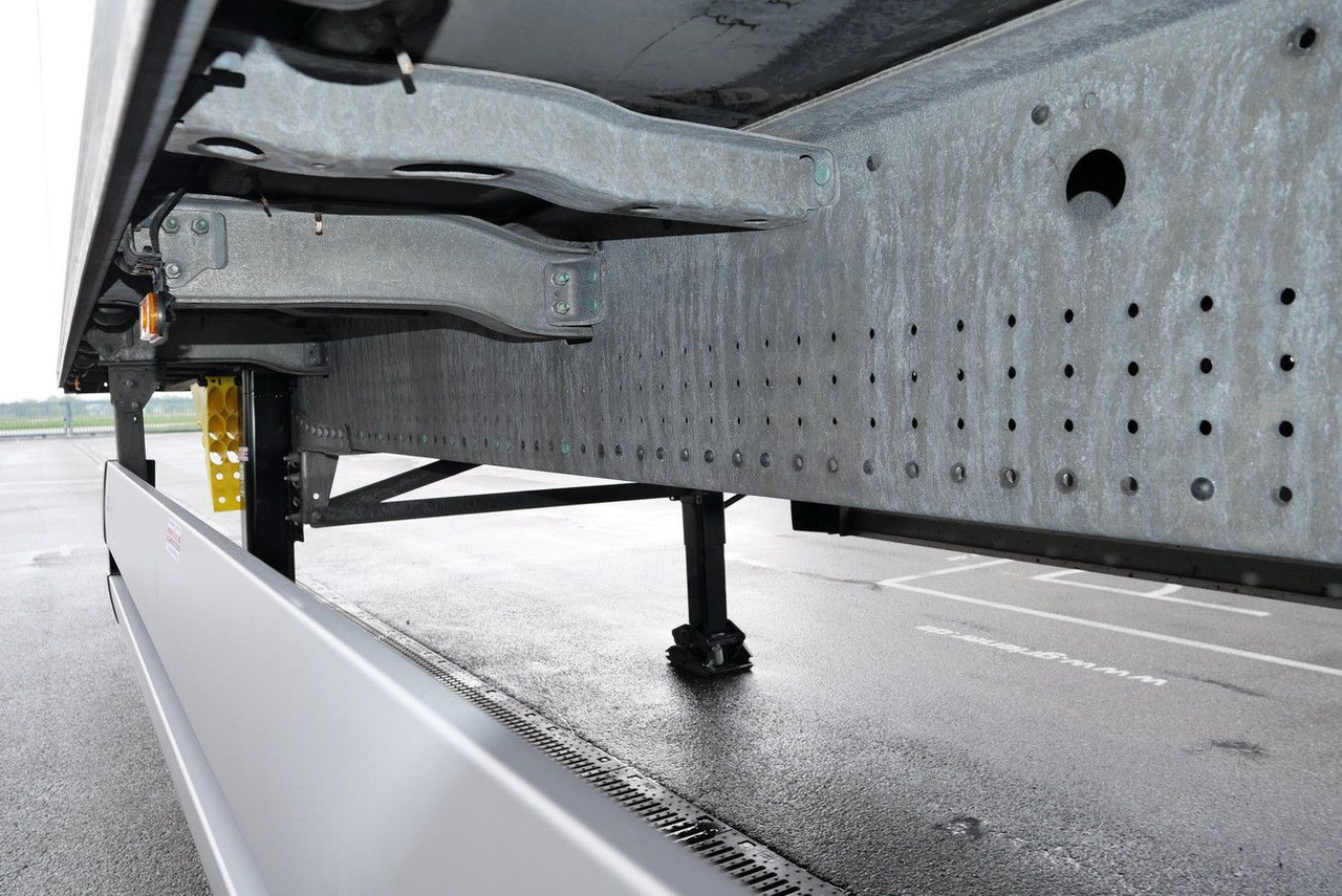 Semi-reboque furgão Schmitz Cargobull SKO/SBO  24 ZURRLEISTE / ZURRINGE / LIFTACHSE: foto 19