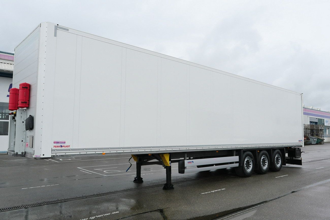 Schmitz Cargobull SKO/SBO 24 ZURRLEISTE / ZURRINGE / LIFTACHSE - Semi-reboque furgão: foto 3 Schmitz Cargobull SKO/SBO 24 ZURRLEISTE / ZURRINGE / LIFTACHSE - Semi-reboque furgão: foto 3