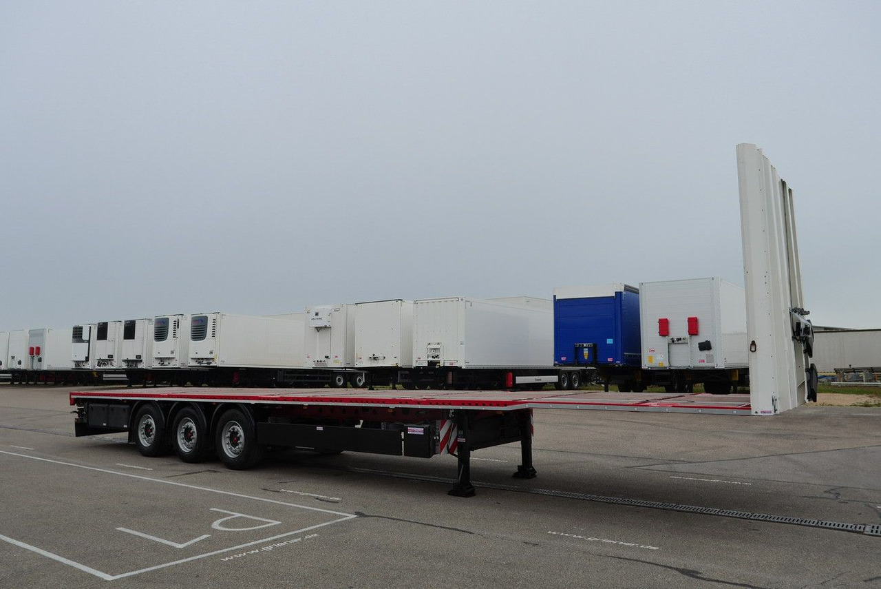 Schwarzmüller RH 80 / CONTAINER 1 x 40/2x20/1x 30 RUNGENTASCH - Semi-reboque plataforma/ Caixa aberta: foto 4 Schwarzmüller RH 80 / CONTAINER 1 x 40/2x20/1x 30 RUNGENTASCH - Semi-reboque plataforma/ Caixa aberta: foto 4