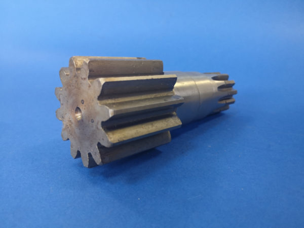 010230A Wałek silnika obrotu Hanix, Schaeff HR4 - Motor de giro por Máquina de construção: foto 5 010230A Wałek silnika obrotu Hanix, Schaeff HR4 - Motor de giro por Máquina de construção: foto 5