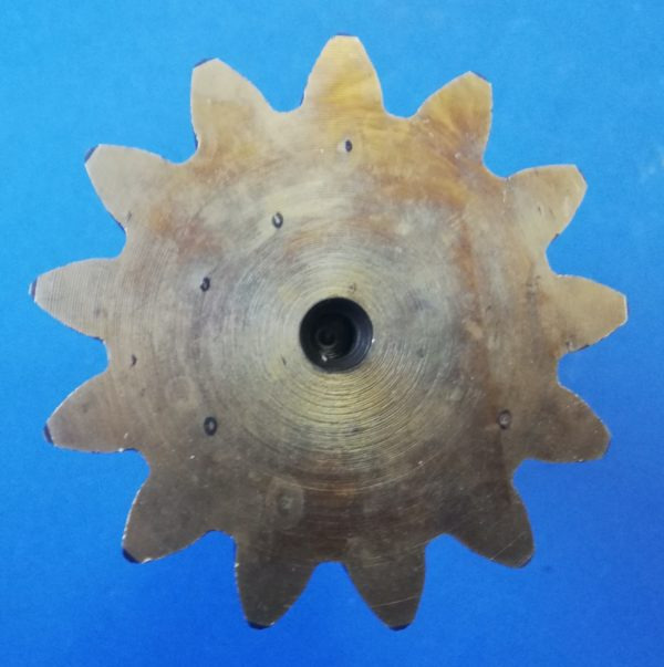 010440A Yanmar YB151U Schwenkmotorwelle - Motor de giro por Máquina de construção: foto 5 010440A Yanmar YB151U Schwenkmotorwelle - Motor de giro por Máquina de construção: foto 5