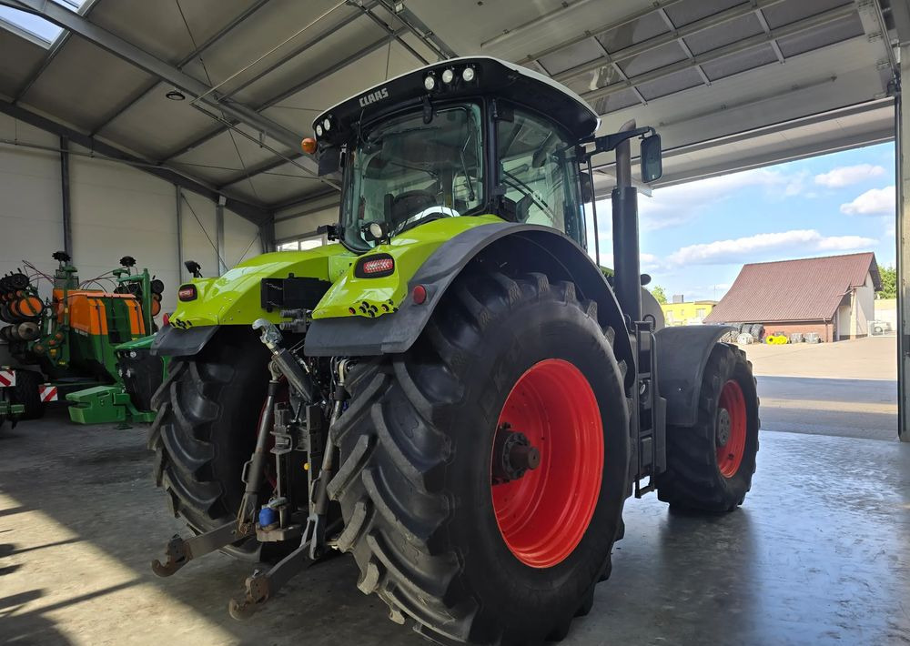 Trator Claas Axion 940: foto 8