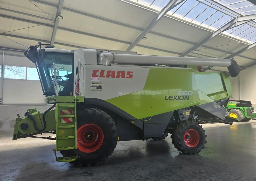Claas Lexion 650 - Ceifeira debulhadora: foto 1 Claas Lexion 650 - Ceifeira debulhadora: foto 1