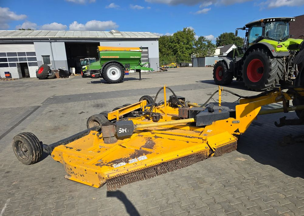 Inny Mac Connell 460. - Gadanheira: foto 4 Inny Mac Connell 460. - Gadanheira: foto 4