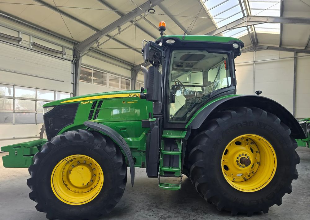 John Deere 7250R - Trator: foto 3 John Deere 7250R - Trator: foto 3