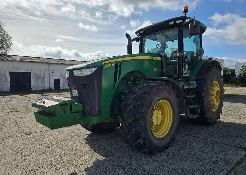 John Deere 8260R - Trator: foto 3 John Deere 8260R - Trator: foto 3