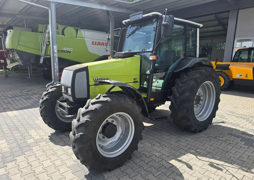 Valtra 800 - Trator: foto 2 Valtra 800 - Trator: foto 2