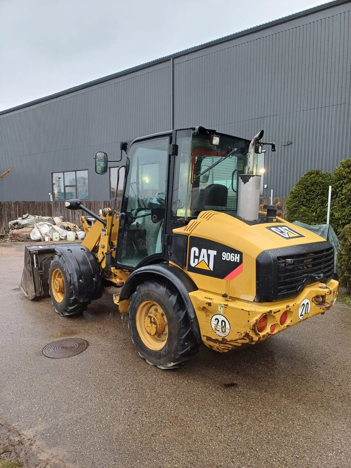 CATERPILLAR 906H - Retroescavadeira: foto 4 CATERPILLAR 906H - Retroescavadeira: foto 4