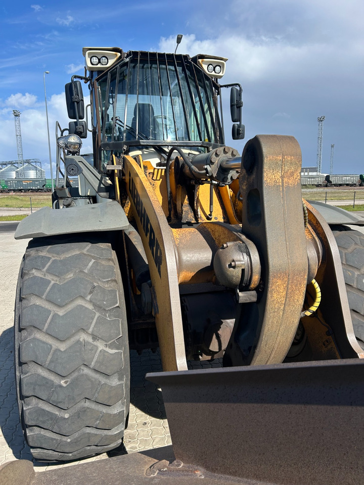 Pá carregadora de rodas LIEBHERR L576: foto 8