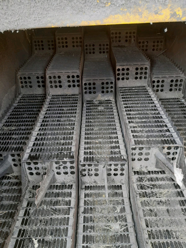 Leasing de New Holland TC5070 New Holland TC5070: foto 7