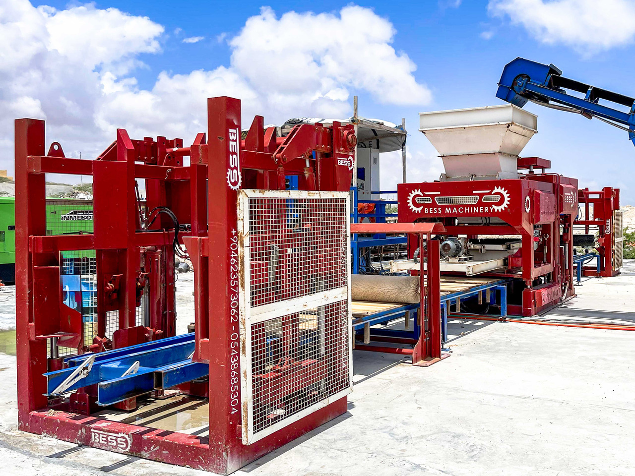 Fully Automatic Concrete Block Machine | PRS-1000 Bess Machine - Máquina de fazer bloco: foto 3 Fully Automatic Concrete Block Machine | PRS-1000 Bess Machine - Máquina de fazer bloco: foto 3