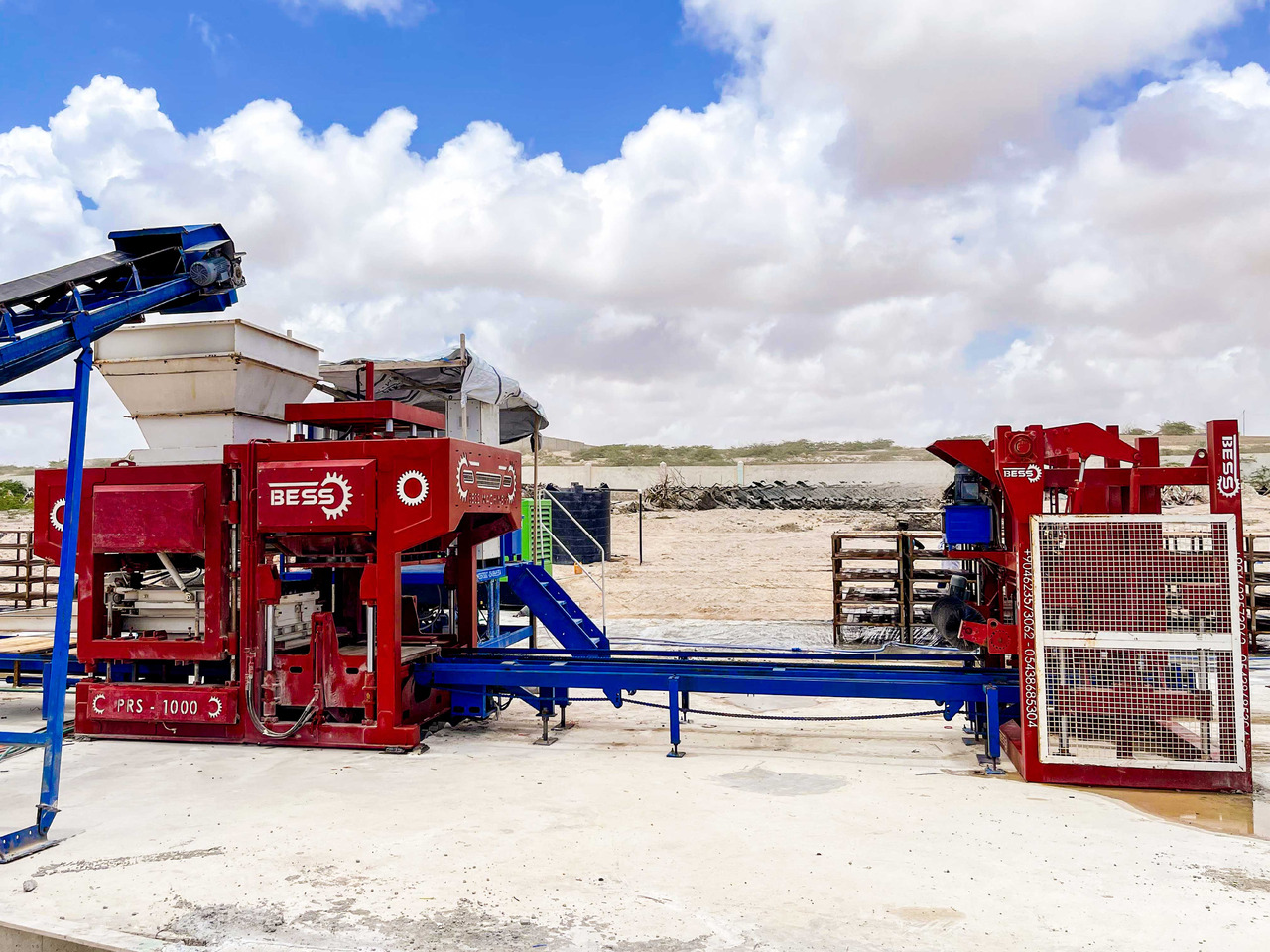 Fully Automatic Concrete Block Machine | PRS-1000 Bess Machine - Máquina de fazer bloco: foto 5 Fully Automatic Concrete Block Machine | PRS-1000 Bess Machine - Máquina de fazer bloco: foto 5