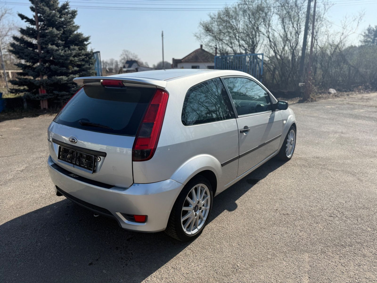 Ford Fiesta Sport - Sedan: foto 3 Ford Fiesta Sport - Sedan: foto 3