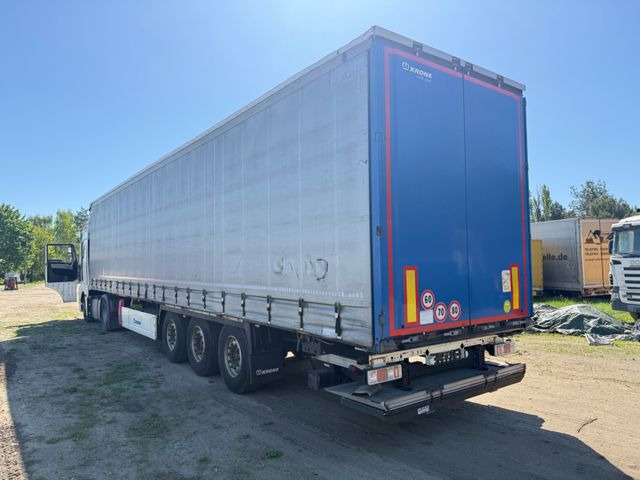 Krone SD mit Ladebordwand - Semi-reboque de lona: foto 5 Krone SD mit Ladebordwand - Semi-reboque de lona: foto 5