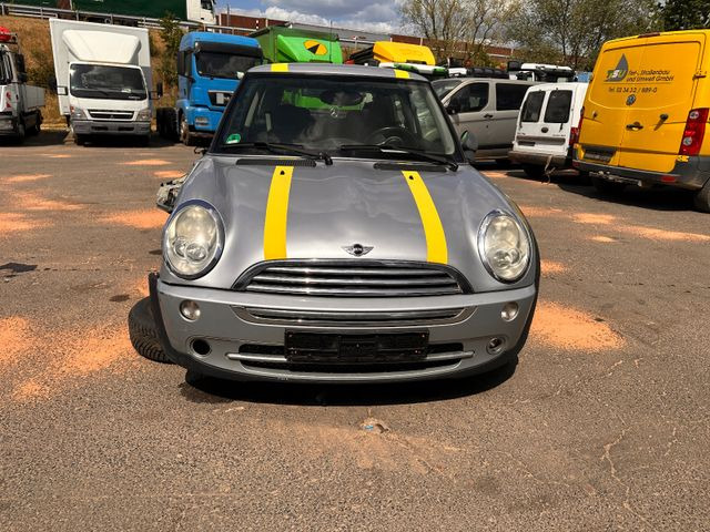 MINI ONE Mini One - Automóvel: foto 1 MINI ONE Mini One - Automóvel: foto 1