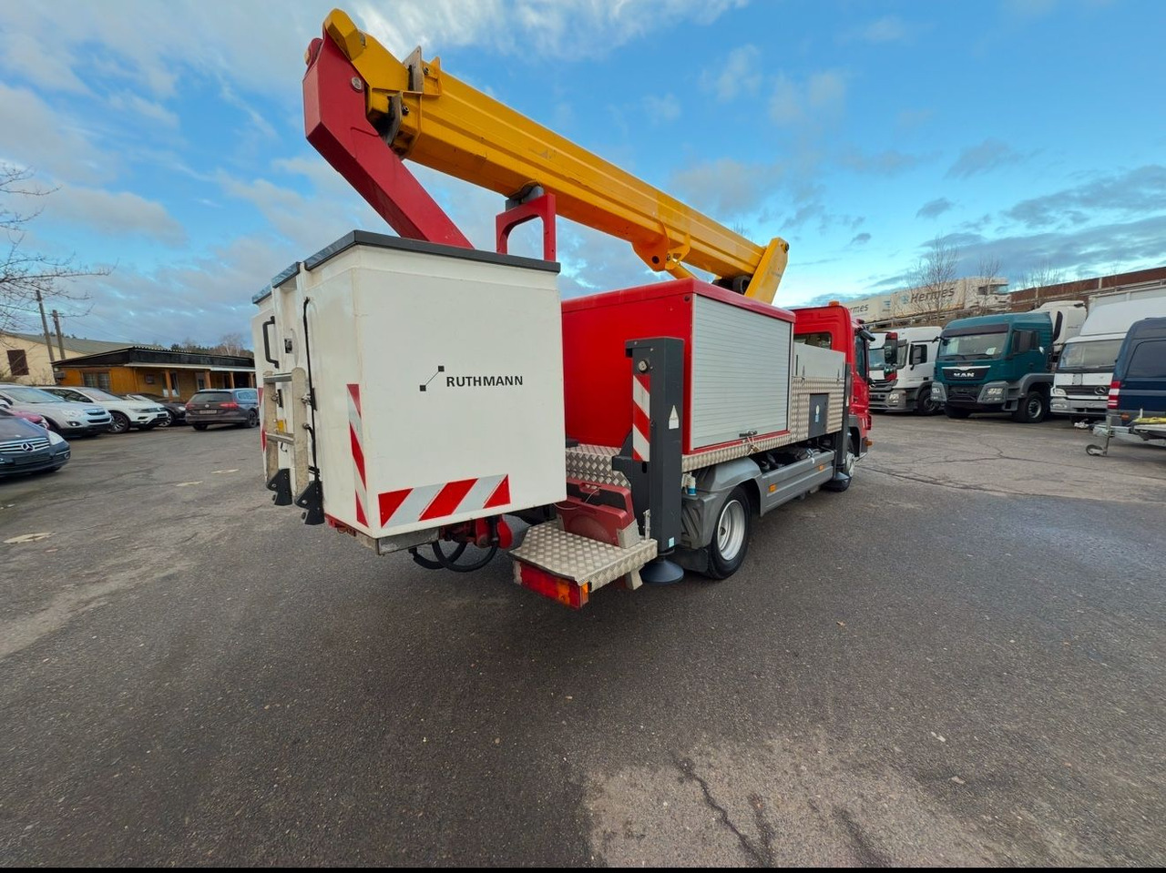 Mercedes-Benz Atego 816 2 4-Zyl. 4x2 Hebebühne - Caminhão com plataforma aérea: foto 4 Mercedes-Benz Atego 816 2 4-Zyl. 4x2 Hebebühne - Caminhão com plataforma aérea: foto 4