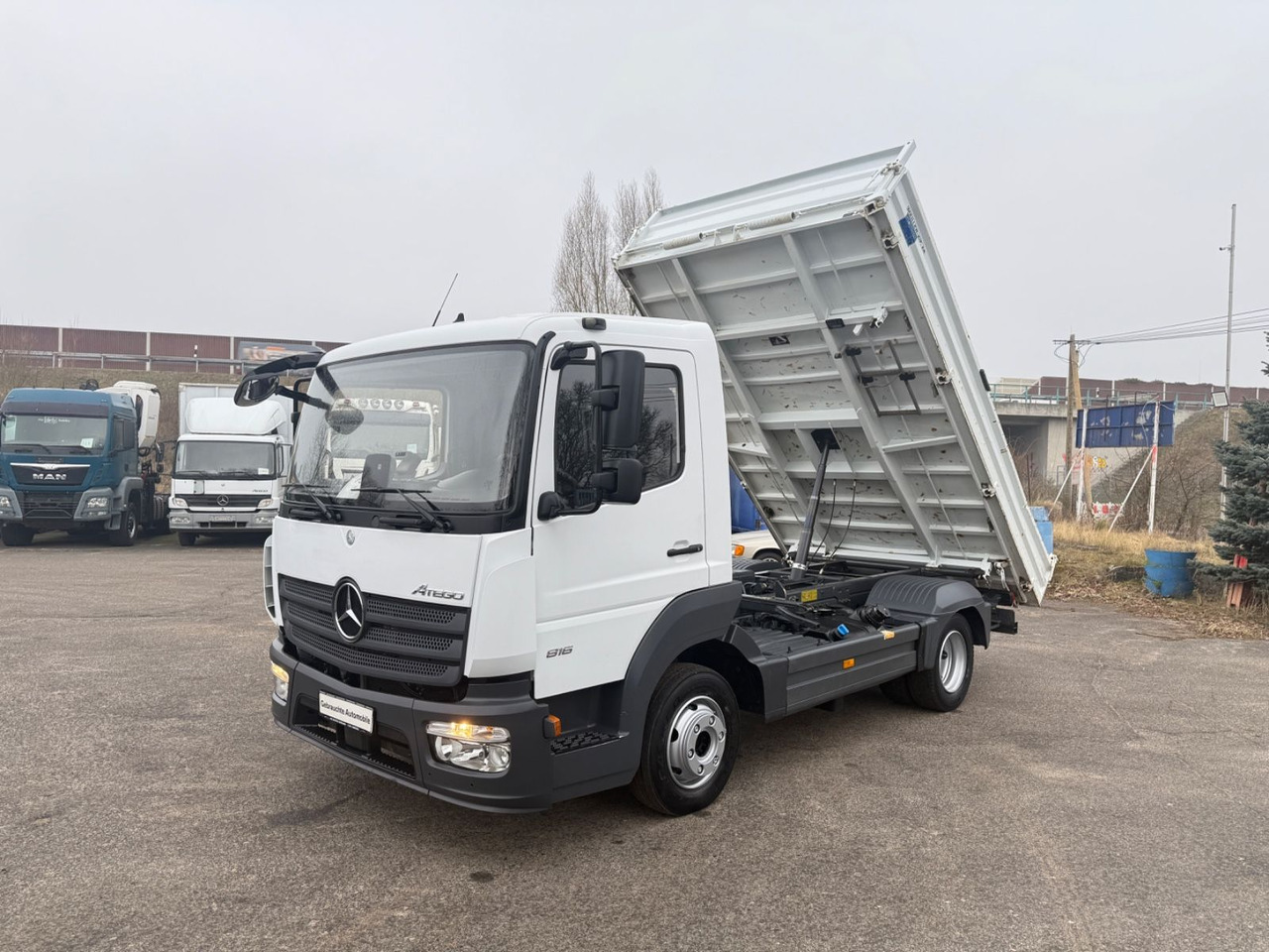 Camião basculante Mercedes-Benz Atego 816 Kipper  73 tkm: foto 11