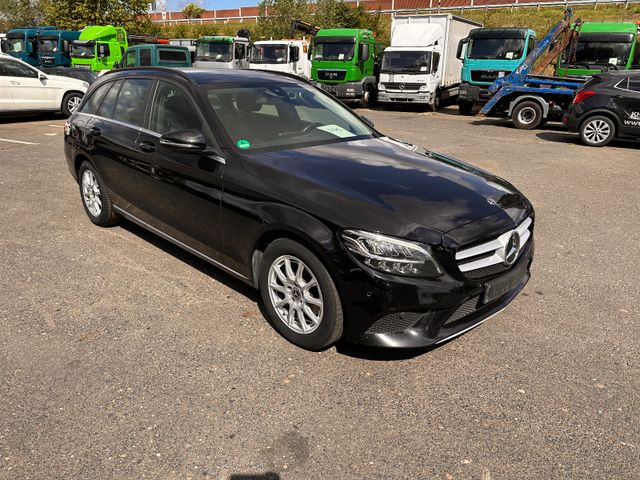 Mercedes-Benz C Klasse T-Modell C 200 d - Carrinha: foto 2 Mercedes-Benz C Klasse T-Modell C 200 d - Carrinha: foto 2